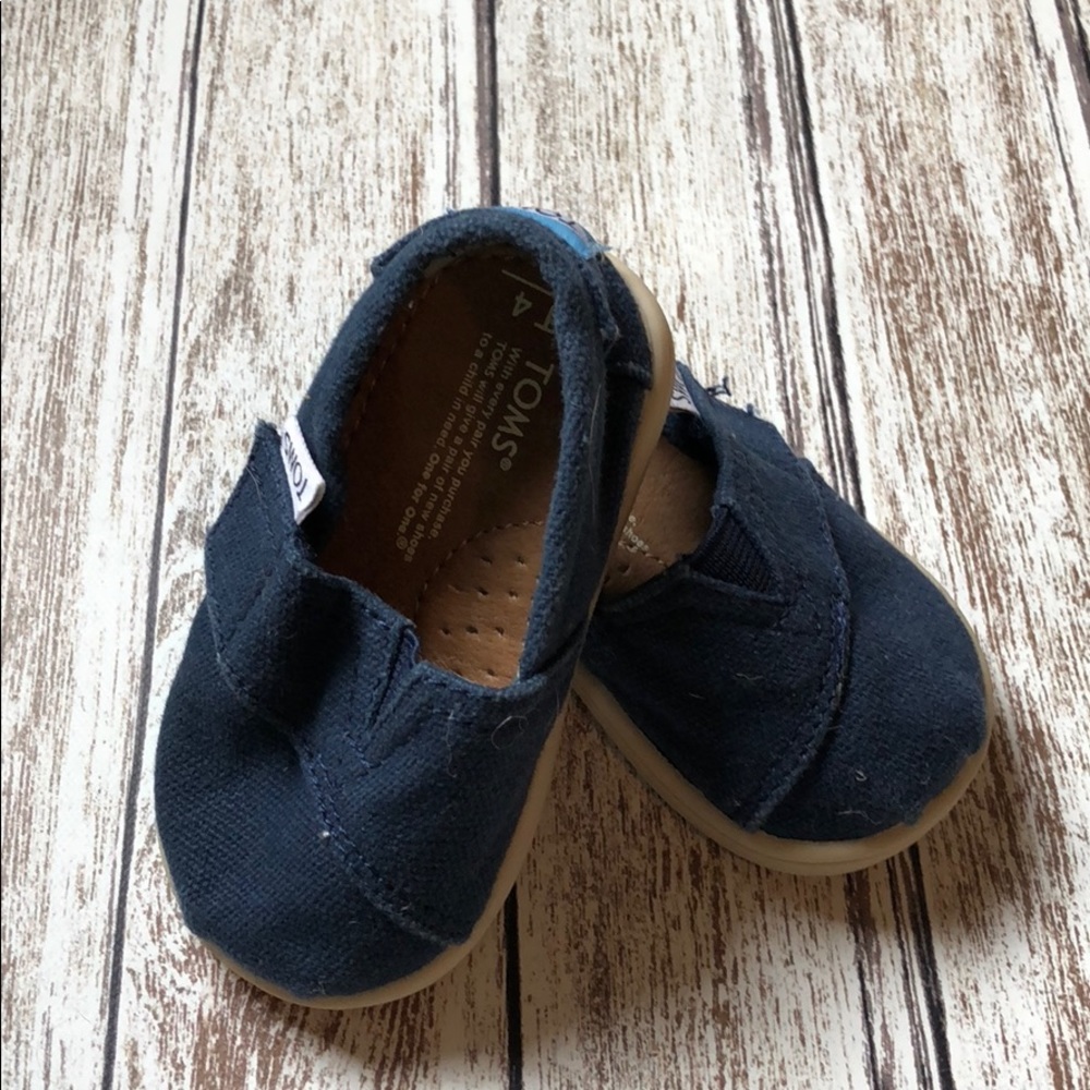 Baby TOMS
